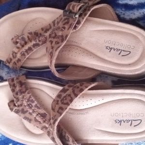 Women sandals